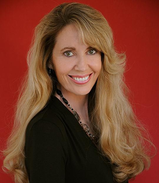 克里斯蒂娜·威尔士 Christina Welsh照片