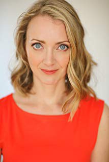 露茜·达文波特 Lucy Davenport照片