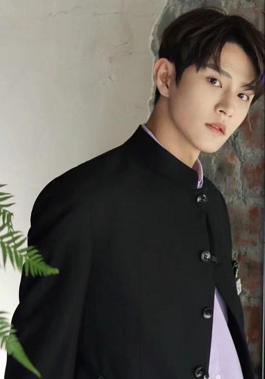 黄宥天 Youtian Huang照片