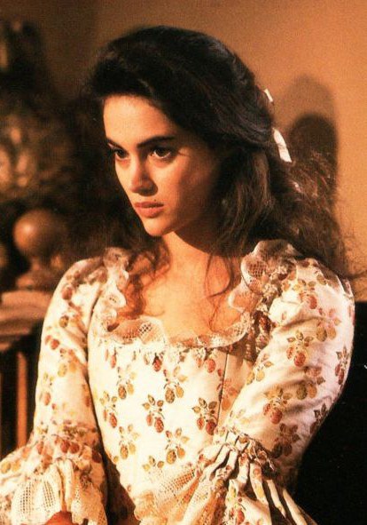 乔安娜·高茵 Joanna Going照片