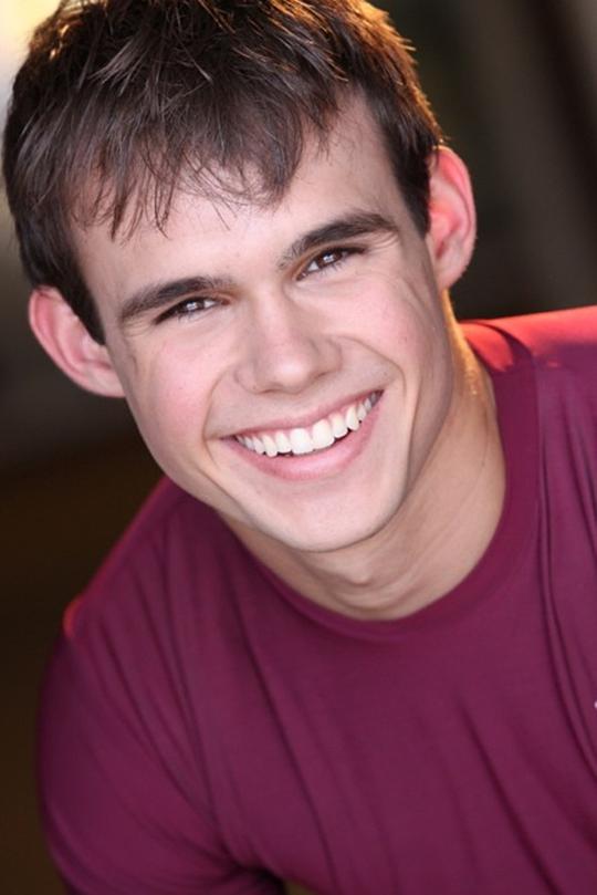 格雷森·埃里克·彭德拉 Greyson Erik Pendry照片