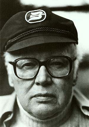 约翰·D. 麦克唐纳 John D. MacDonald照片