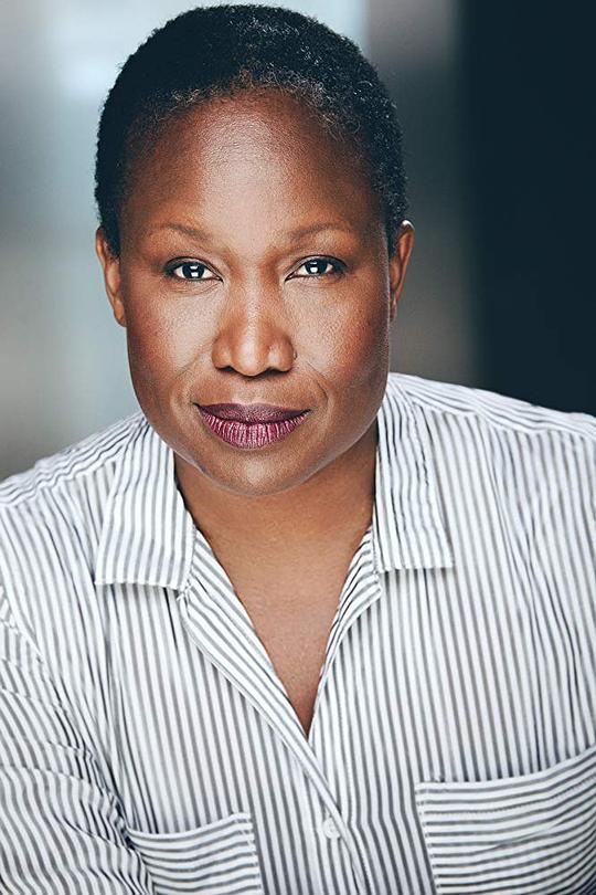 朱恩·卡里尔 June Carryl照片