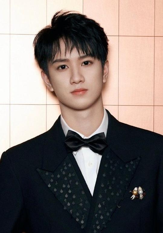 敖子逸 Ziyi Ao照片