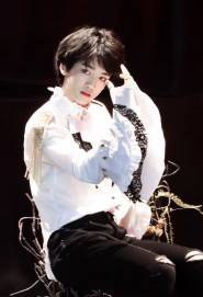 邓佳鑫 Jiaxin Deng照片