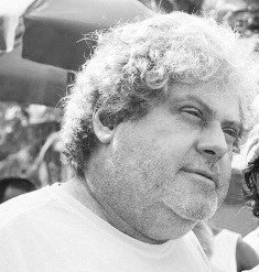 Jacques Cheuiche照片