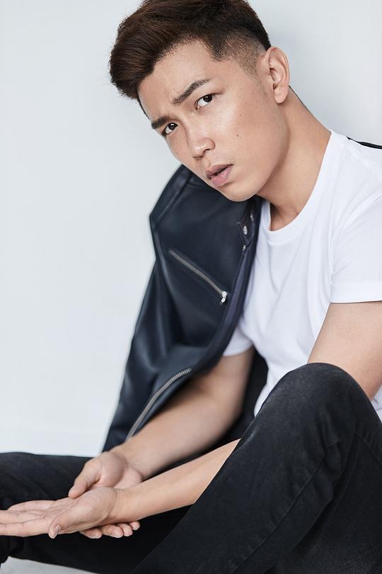 黄烁文 Shuowen Huang照片