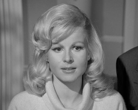 玛丽亚·马卡多 Maria Machado照片