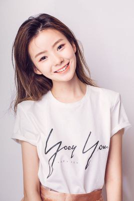 陈卓璇 Zhuoxuan Chen照片