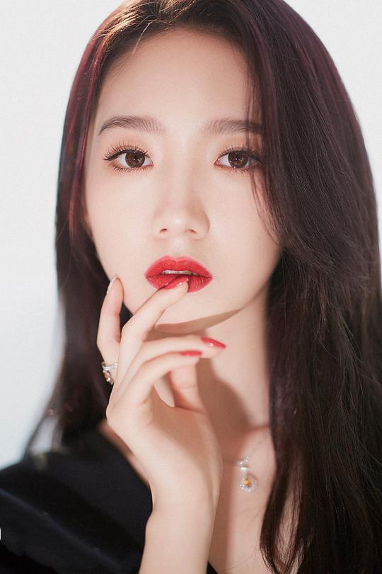 孟美岐 Meiqi Meng照片