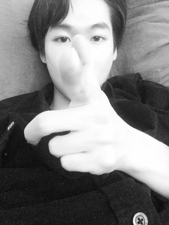 钟倍尔 Bell Zhong照片