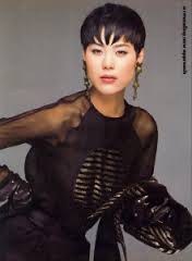 爱莉安娜·小泉 Ariane Koizumi照片