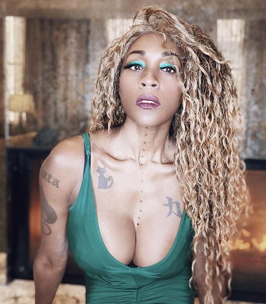 莫尼克·杜普里 Monique Dupree照片