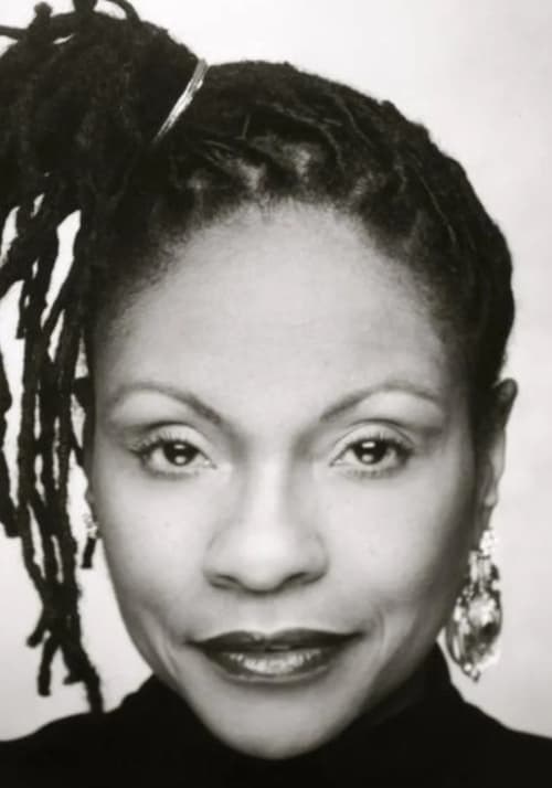 艾德娜·霍尔特 Ednah Holt照片