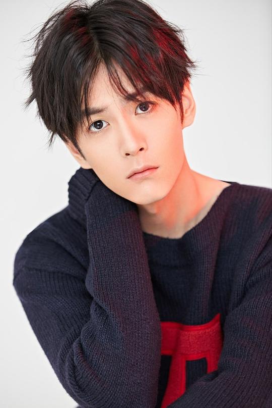 刘宇泽 Yuze Liu照片