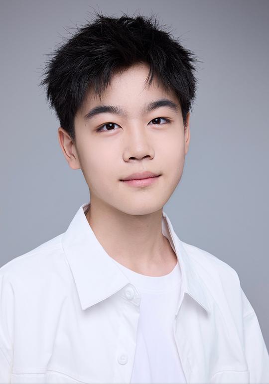 韩昊霖 Haolin Han照片