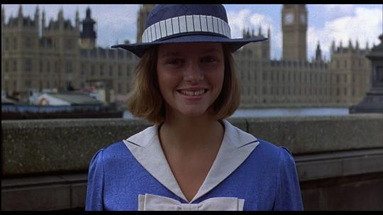 艾梅伯·贝泽 Amber Bezer照片