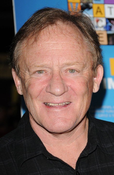 查尔斯·海德 Charles Haid照片