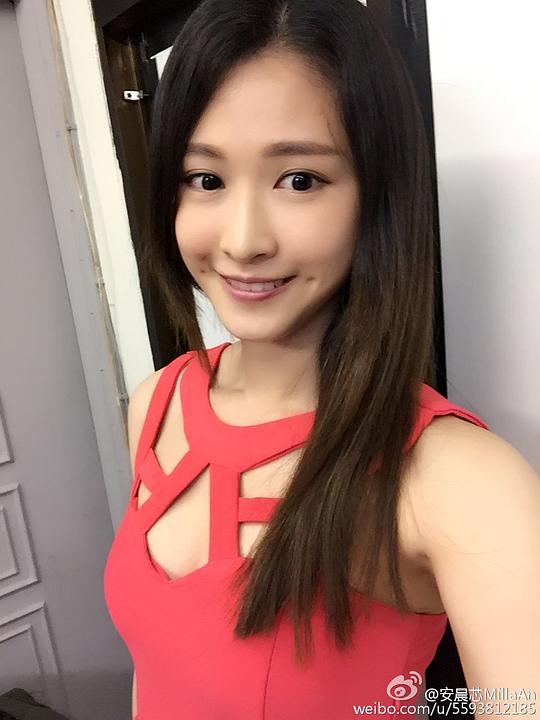 安晨芯 Milla An照片