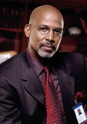 迈克尔·沃伦 Michael Warren照片