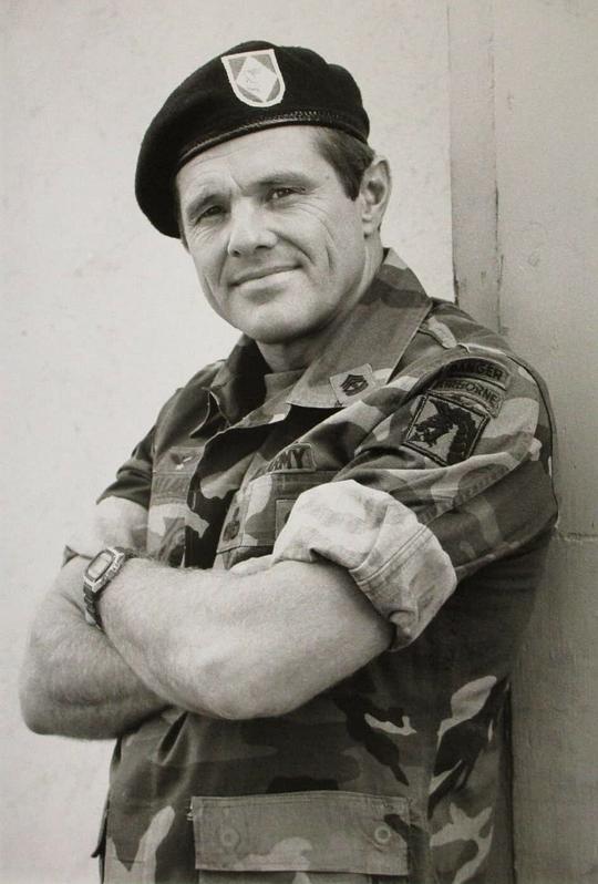 克利夫·波茨 Cliff Potts照片