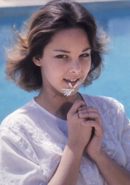 克劳迪娅·马尔萨尼 Claudia Marsani照片