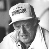 利昂·乌里斯 Leon Uris照片