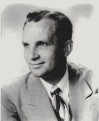 艾伦雷诺兹 Alan Reynolds照片