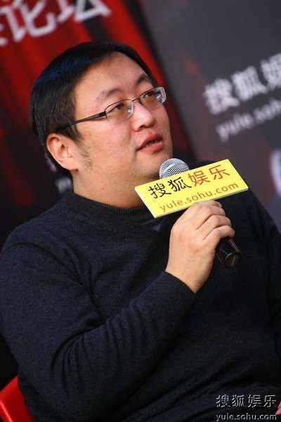 束焕 Huan Shu照片