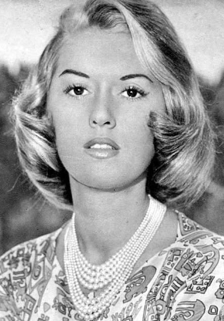 吉赛拉·索菲约 Gisella Sofio照片