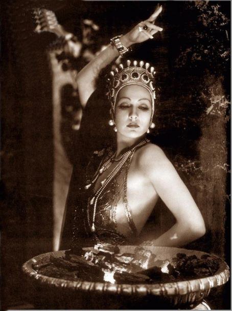 Joyzelle Joyner照片