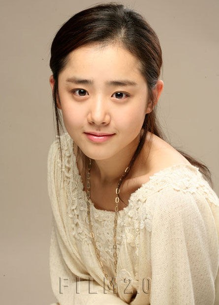 文根英 Geun-Young Moon照片