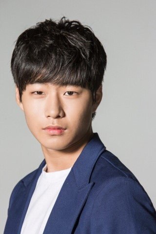 申基俊 Shin Ki-joon照片
