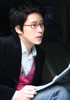 严基俊 Ki-joon Um照片