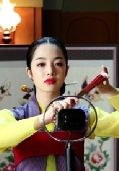 黄宝罗 Bo-ra Hwang照片