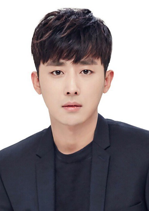 孙浩俊 Ho-jun Son照片