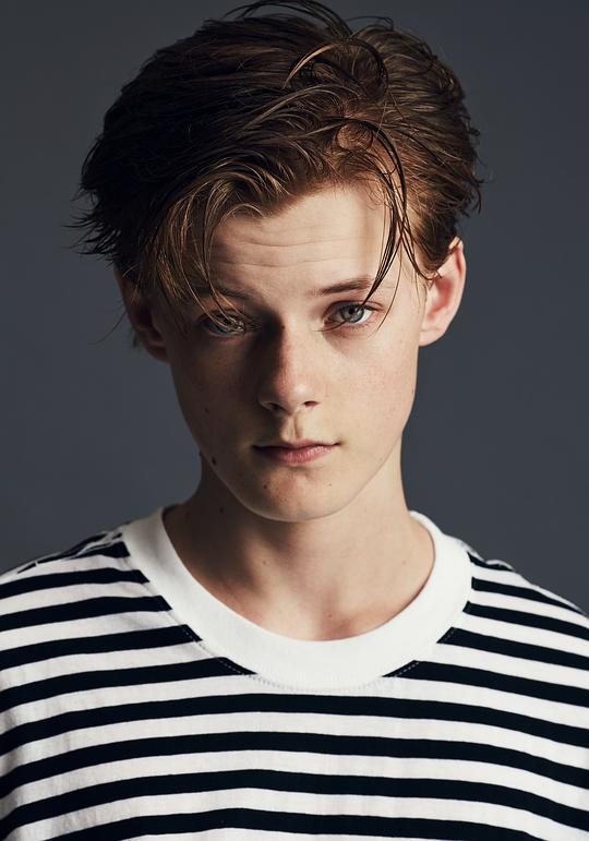 科里·格鲁特-安德鲁 Cory Gruter-Andrew照片