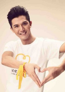 程韦然 Weiran Cheng照片