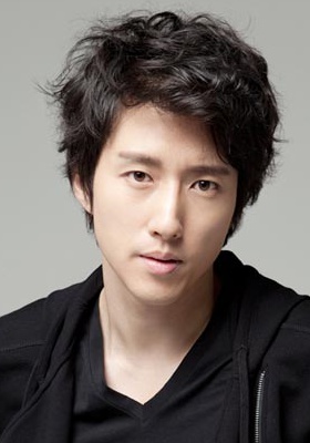 杨镇宇 Jin-woo Yang照片