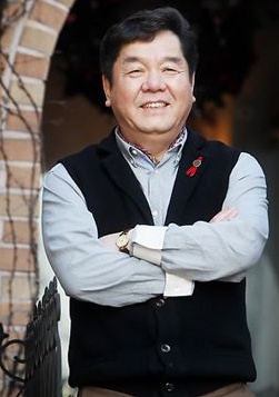 沈炯来 Hyung-rae Shim照片