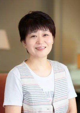 宫部美雪 Miyuki Miyabe照片