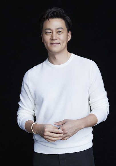 李瑞镇 Seo-jin Lee照片