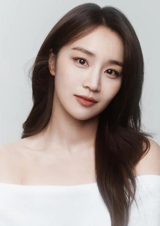 郑侑敏 Yoo-min Jung照片