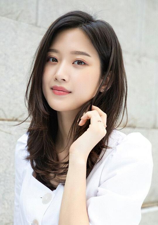 文佳煐 Ka-young Mun照片