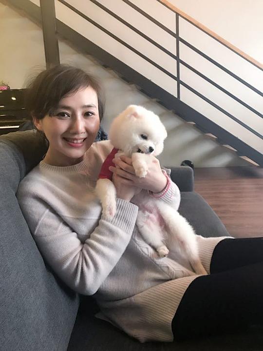 范楚绒 Churong Fan照片