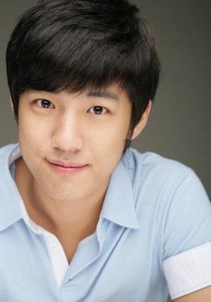 徐俊英 Jun-Yeong Seo照片