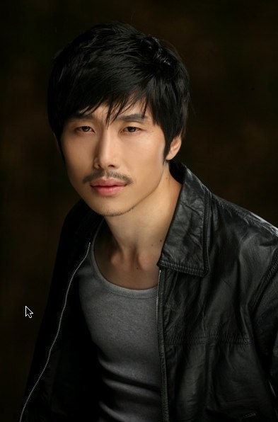 孙贤宇 Son Hyun-woo照片