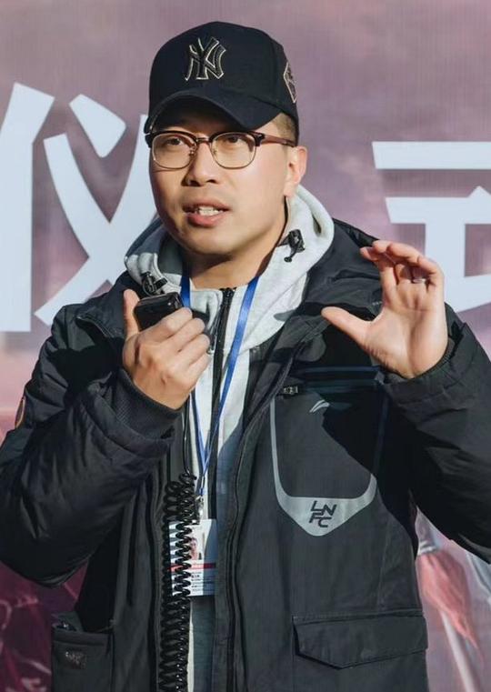 苗大伟 Dawei Miao照片