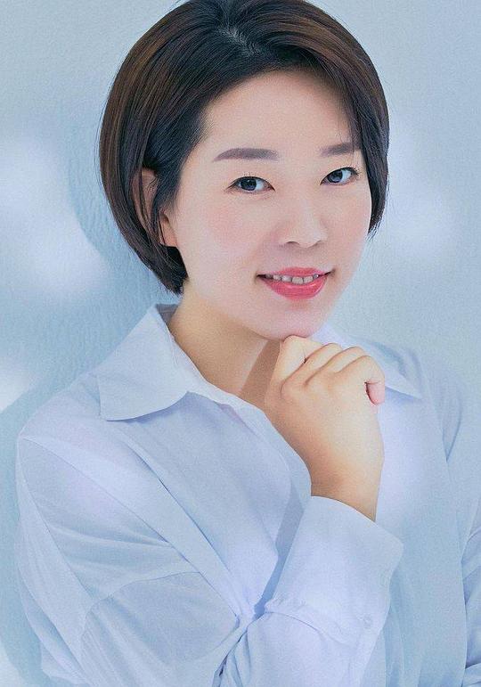 郑怡朗 Jung Yi-rang照片