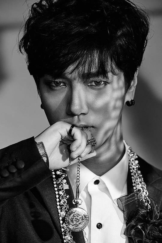 金钟云 Jong-woon Kim照片